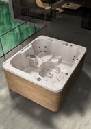 Albatros-Cosmopolitan-Pool-2-1200x1698.jpg